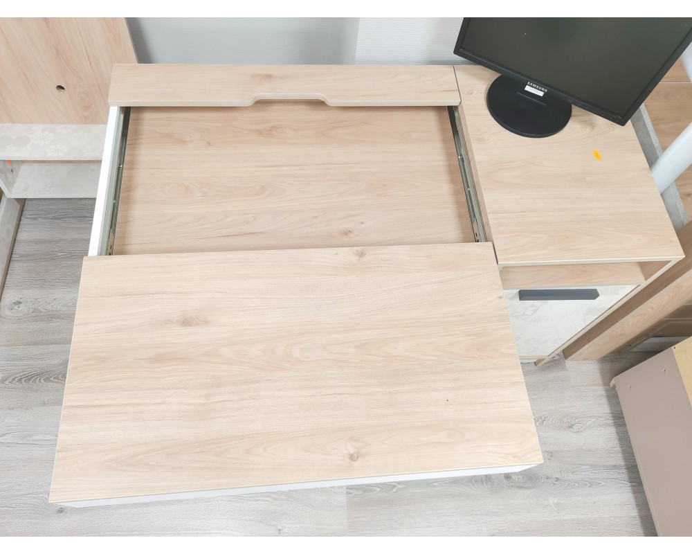 Стол письменный Алиса-6